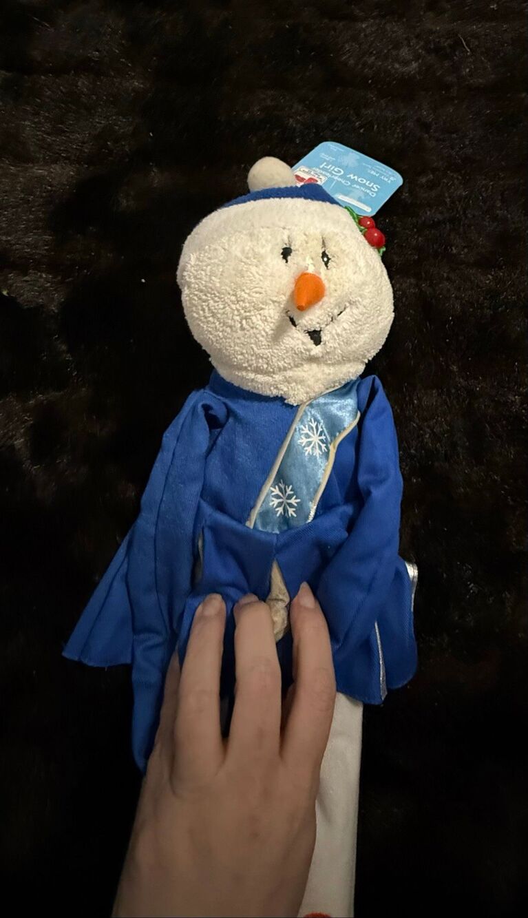 New Gemmy dancer cheerleader snowman animated Christmas